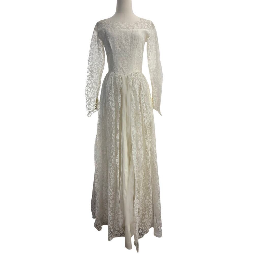 Vintage 1960s White Lace Wedding Dress Long Sleeve Floor Length XS S